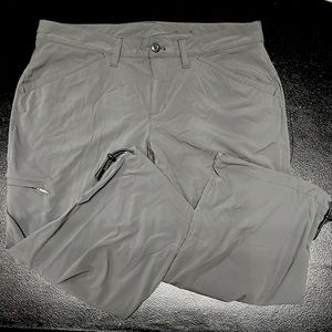 Eddie Bauer hiking capris.